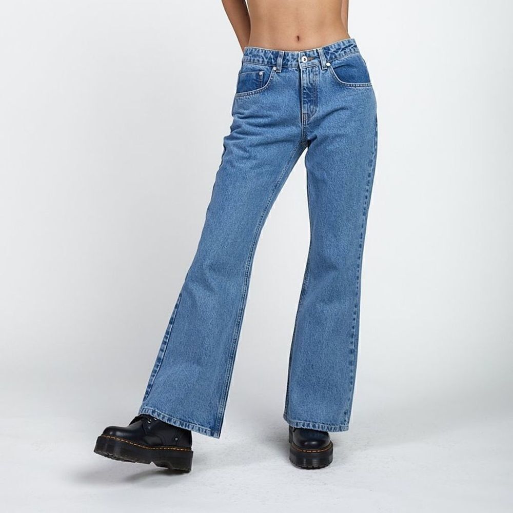 NWT The Ragged Priest High Rise Flare Jeans Dakota Womens Sz 36 W 31 Inseam